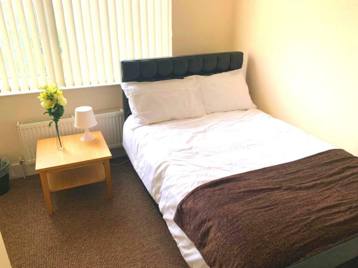 Serviced Accommodations Luton (Bedfordshire) Exterior foto